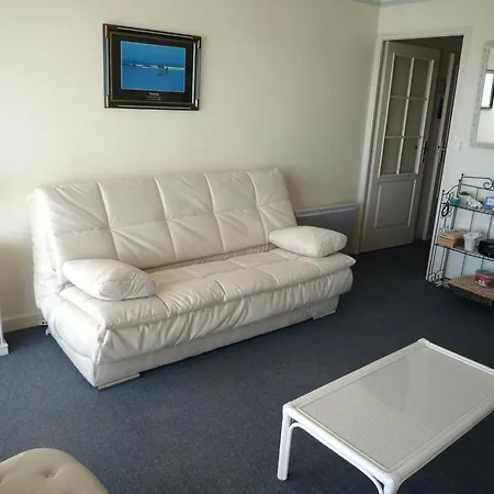 Face A La Avec Balcon, Garage Prive Et Equipements Modernes - - Fr-1-92-624 דירה *