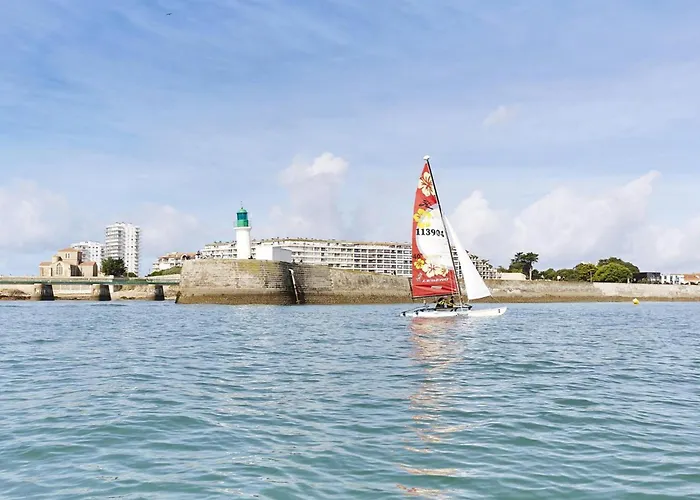 Apartament Face A La Avec Balcon, Garage Prive Et Equipements Modernes - - Fr-1-92-624 Les Sables-dʼOlonne