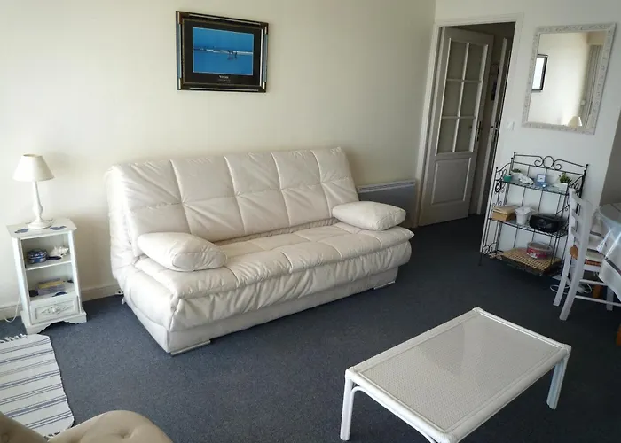 Face A La Avec Balcon, Garage Prive Et Equipements Modernes - - Fr-1-92-624 Apartament *